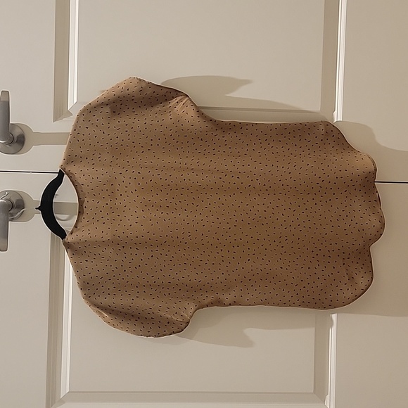 Aritzia T. Babaton silk blouse - Picture 3 of 3